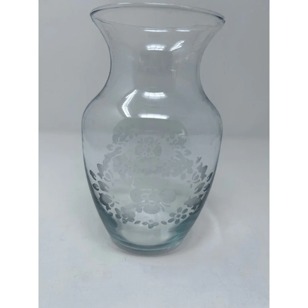 Clear Glass Floral Design Vase‎ 8